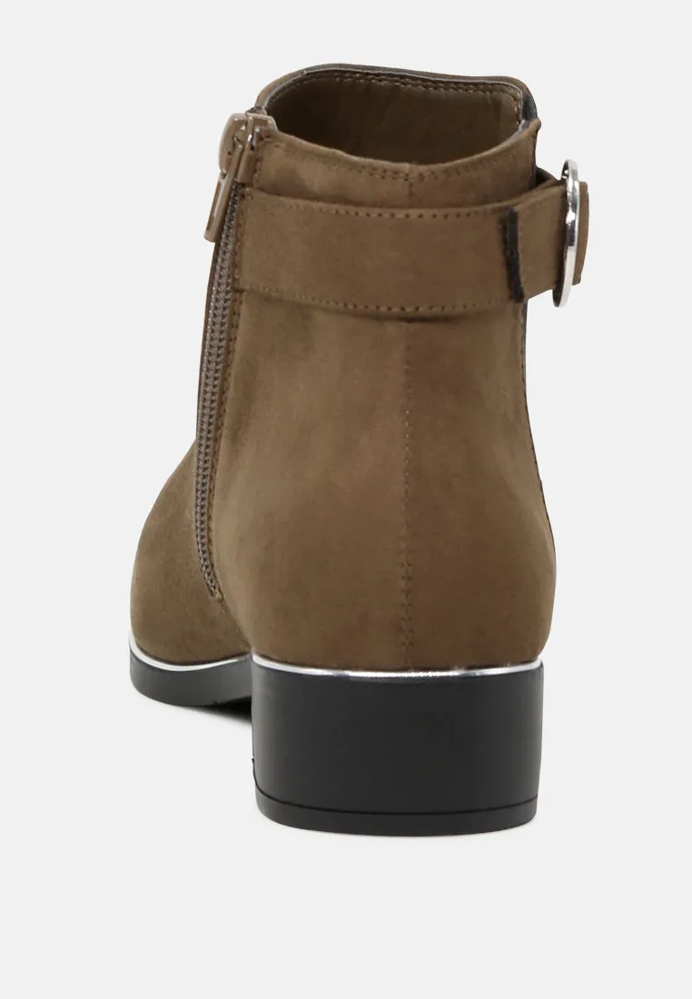 Bailee Chelsea Boots Women To Make A Statement