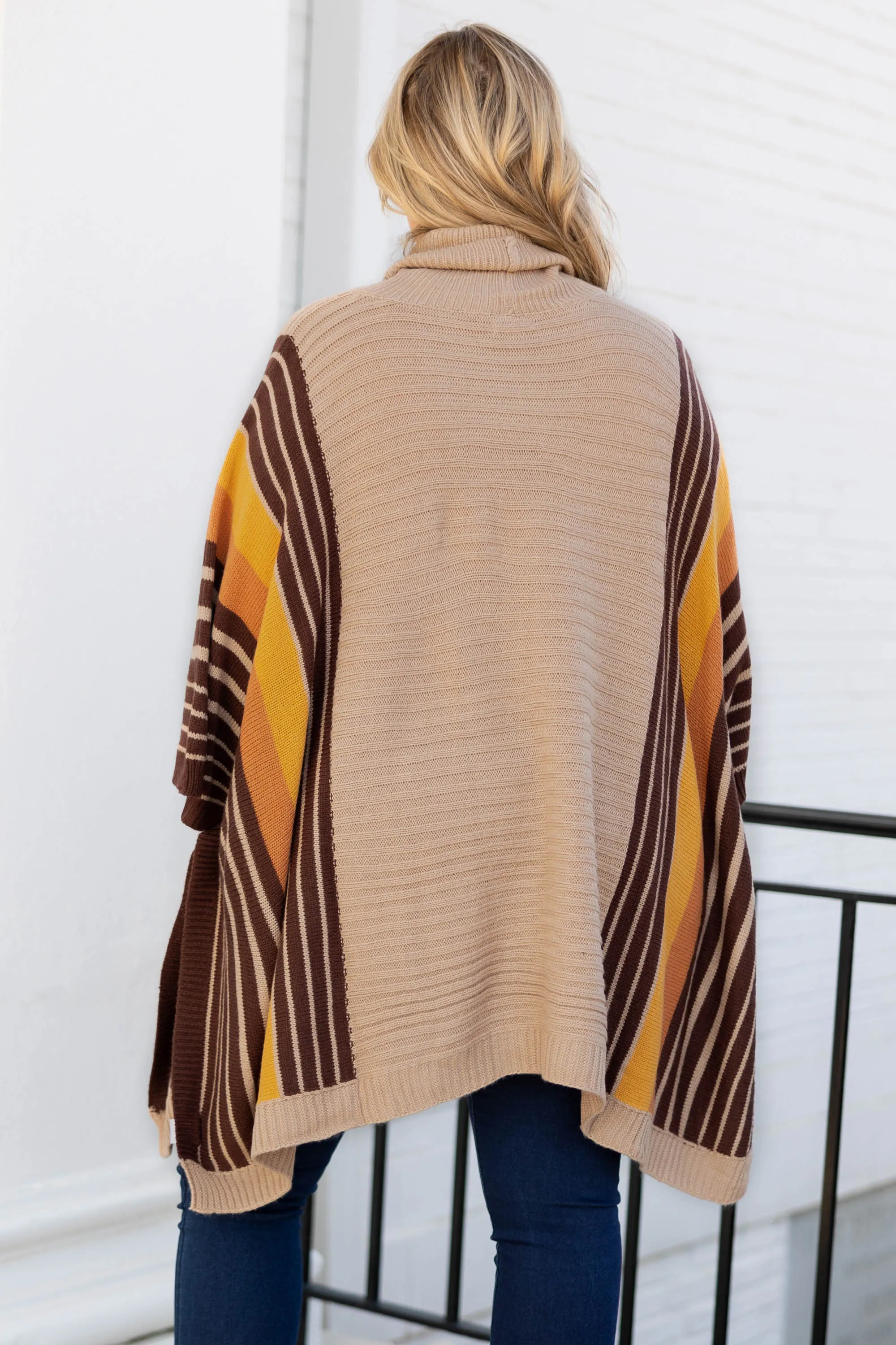 Feeling Wonderstruck Poncho, Taupe