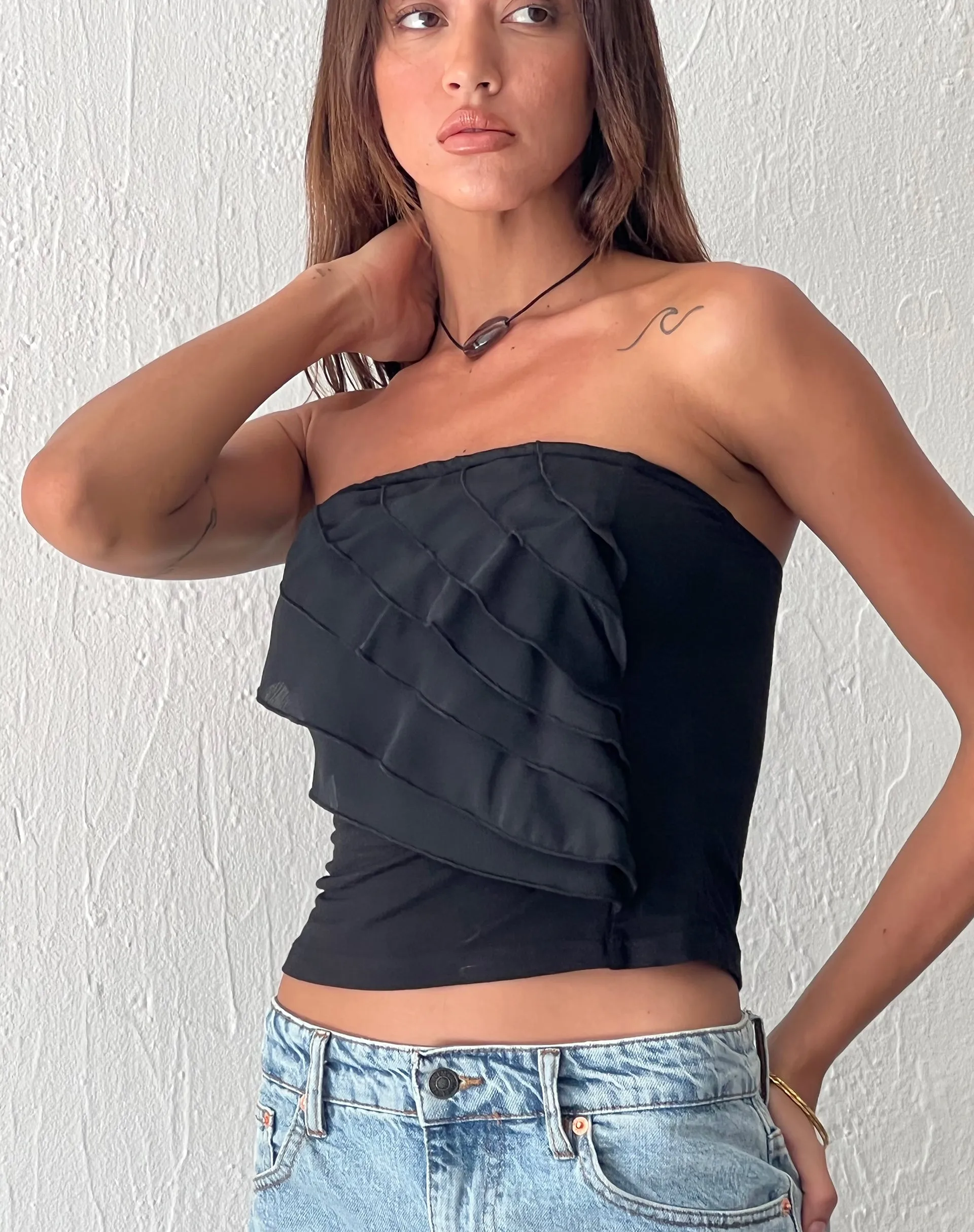 Wayan Ruffle Bandeau Top in Black